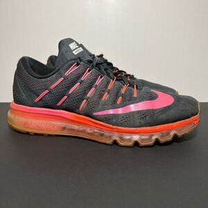 Womens NIKE Air Max 2016 Black Athletic Shoes / Size 10